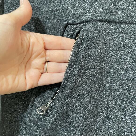 Roxy Gray and Light Gray Women's Sweater - Picture 7 of 8